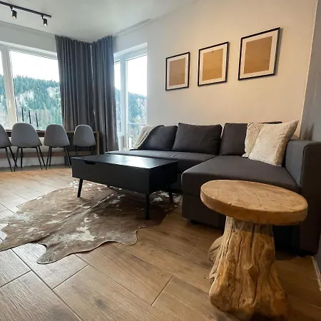 Nivalis Hill 21 アパート ヤホリナ