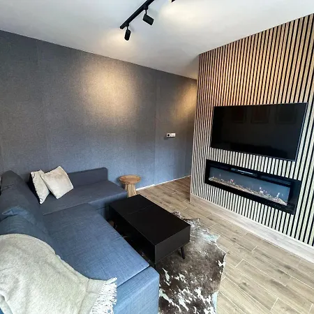 Nivalis Hill 21 アパート