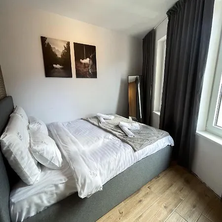 Nivalis Hill 21 アパート ヤホリナ